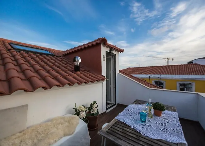 Apartamento Duplex With Terrace In Alfama,