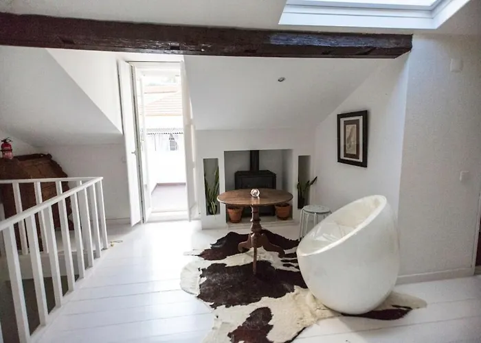 Apartamento Duplex With Terrace In Alfama, *