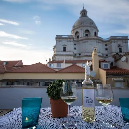 Duplex With Terrace In Alfama, * Lisboa