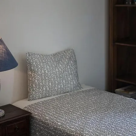 Daire Duplex With Terrace In Alfama, Lisboa
