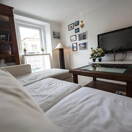 Duplex With Terrace In Alfama, アパート *